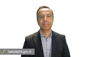 به دانشجویانم می‌گویم: دندانپزشکی را با علاقه و شناخت واقعی انتخاب کنید