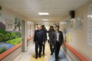 بازدید رییس دانشگاه علوم پزشکی شیراز از مرکز آموزشی درمانی نمازی